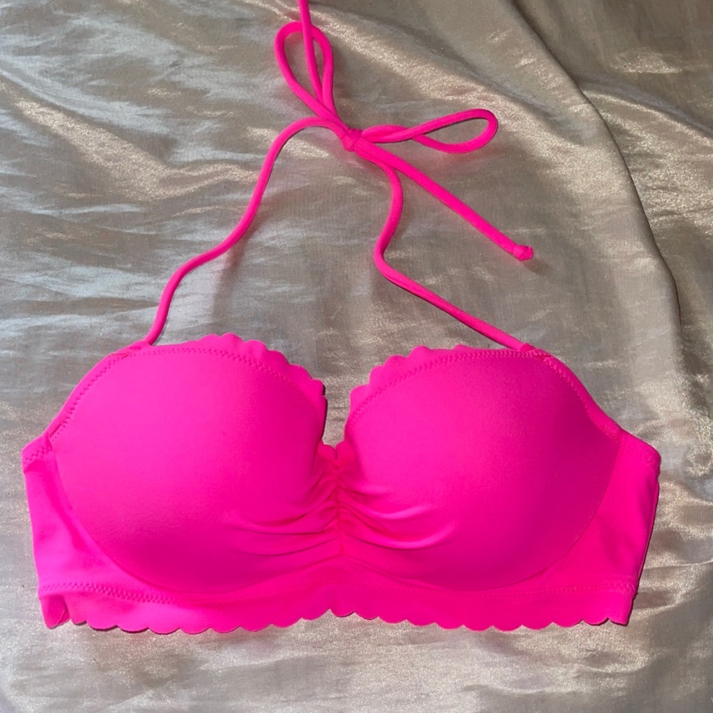 NWOT VS hot pink bikini top